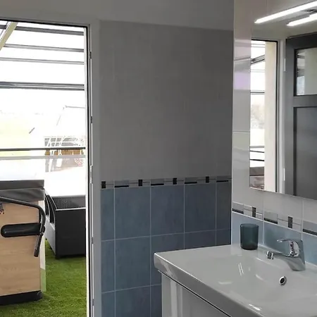 Mille Et Bulles Avec Jacuzzi Couvert Et Privatise 24 H/24 H